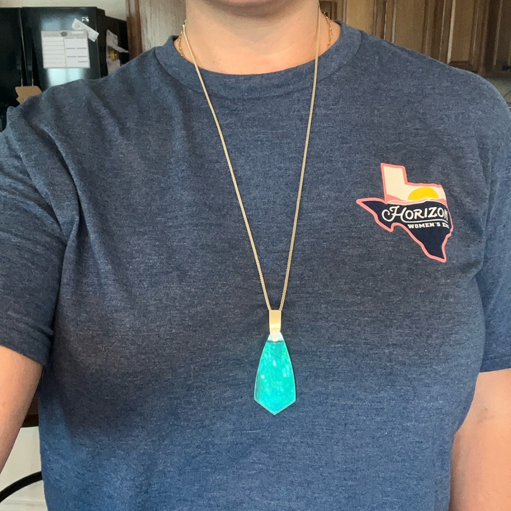 Iridescent Kendra Scott Necklace